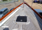 Foredeck view forward