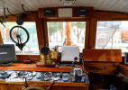 Wheelhouse view forward