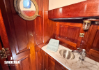 WC Compartment to port