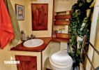 WC/ shower compartment to port