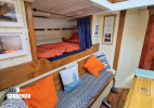 Saloon to port forward