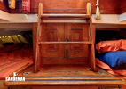 Double quarter berths and companionway