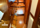 Passage forward