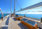 Mid deck view forward