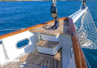 Forward foredeck
