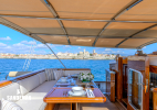 Deck dining and pilot house companionway