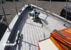 Foredeck view forward