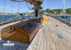 Mid deck view forward