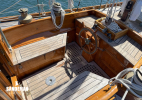 Cockpit and companionway