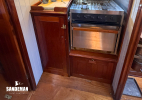 Galley to starboard