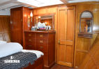 'No. 1' double en-suite cabin view forward to port