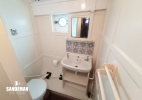 'No 3' Cabin WC/ Shower to port