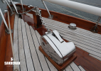 Foredeck details