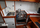Galley to starboard