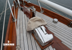 Foredeck details