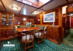 Saloon view to starboard aft [Photo: James Robinson Taylor]