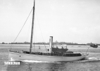1895 off Portsmouth [Beken]