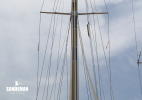 Mast from aft [Photo: James Robinson Taylor]