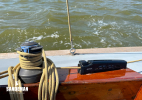 Sheet winch and running backstay clutch