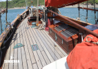 Port mid deck view forward