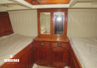 Owner cabin aft - view aft