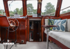 Companionway to forward accommodation