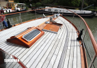 Foredeck forwards