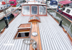 Foredeck view aft