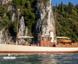 yacht