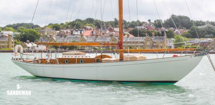 yacht