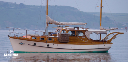 yacht