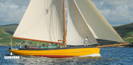 yacht