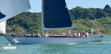 yacht