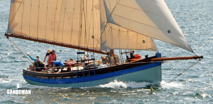 yacht