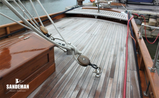 AFT DECK V AFT