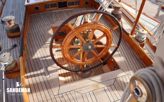 Cockpit view forward