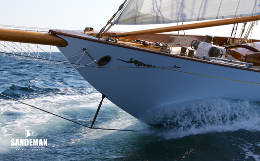 Port bow [Pic: Alison Langley]