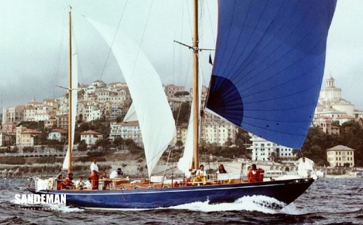 04 REACHING AT IMPERIA