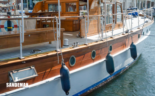 Starboard side deck overview