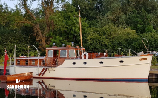 MAGYAR - Saunders-Roe 45 FT Medina Class Twin Screw Motor Yacht 1938/2018