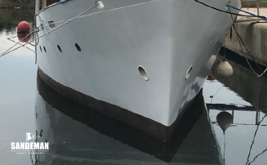 Stbd bow