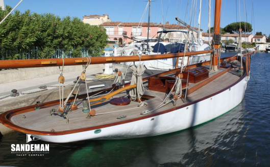 From stbd qtr alongside