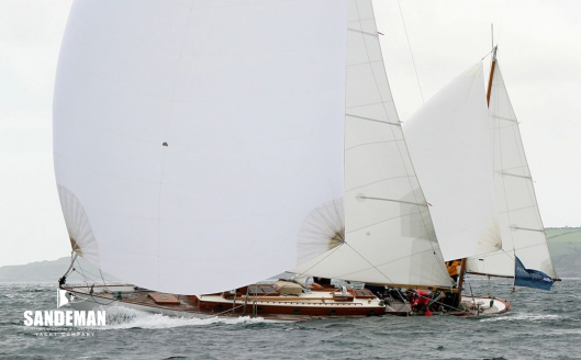 Four sail reaching [Den Phillips]