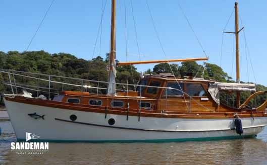 BLUE SHARK - Fred Parker 30 ft Motorsailer 1961/2011