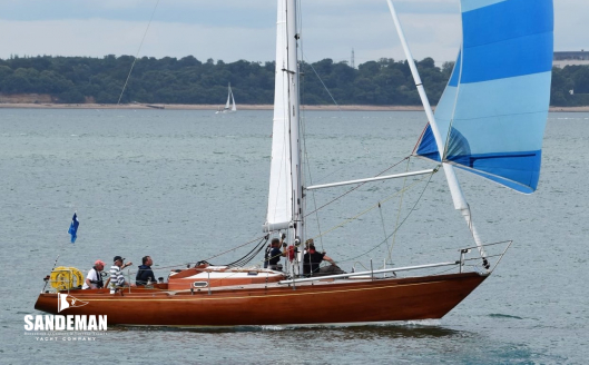 Abeam [Pic: John Green Cowes]