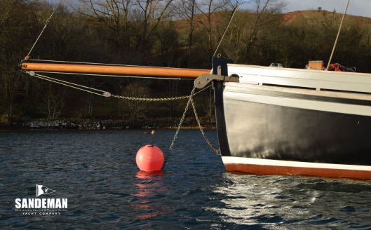 Stem and bowsprit details