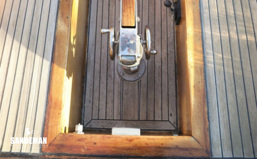 Cockpit view forward