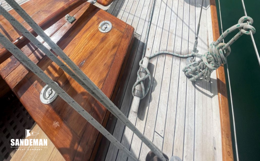 Aft deck to starboard