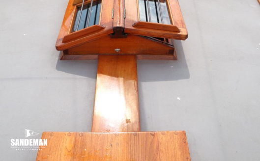 View aft from foredeck