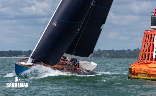 Solent mark rounding